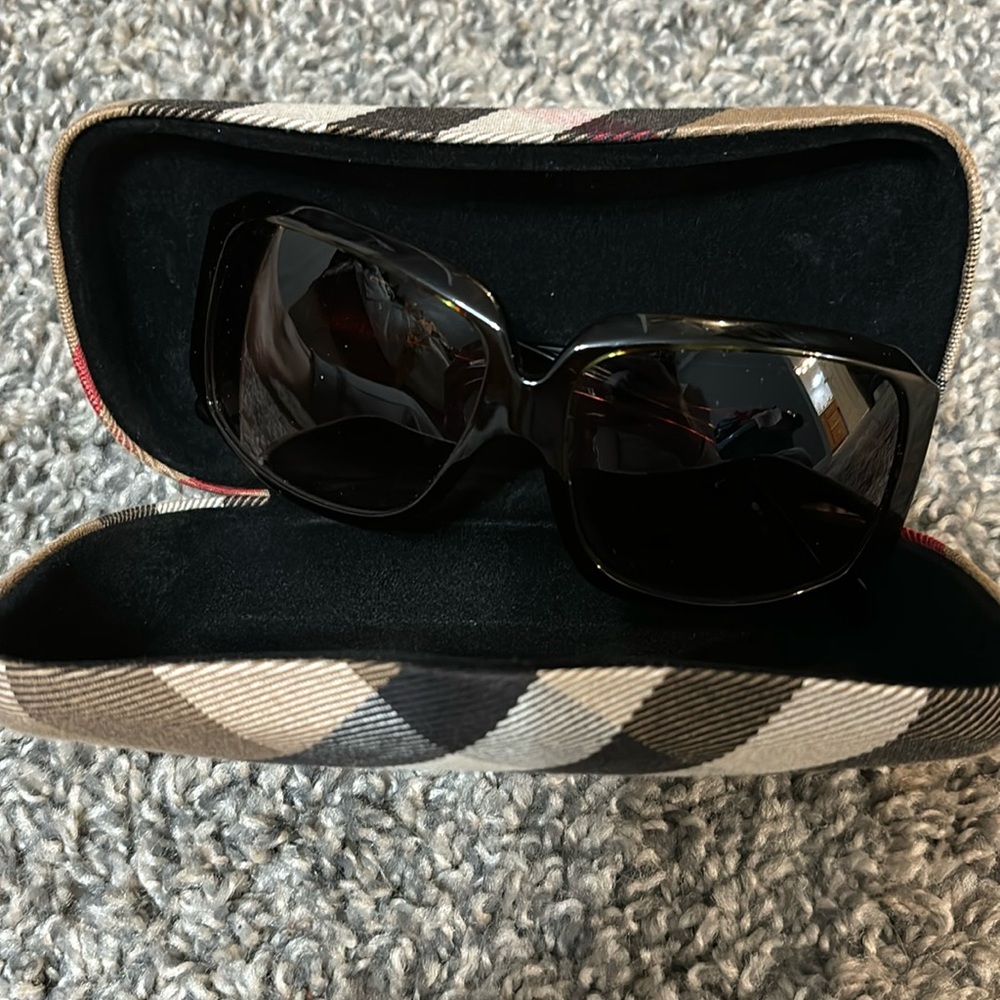 Burberry Sunglasses